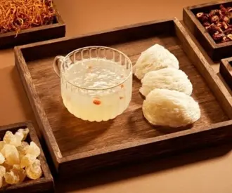 Tổ yến cực bổ dưỡng nhưng chớ dại dùng kiểu này kẻo “tiền mất tật mang"